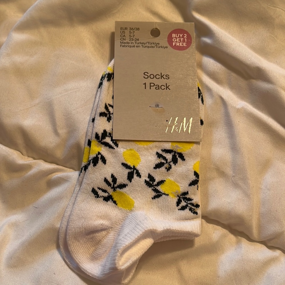 H&M Lemon Ankle Socks
